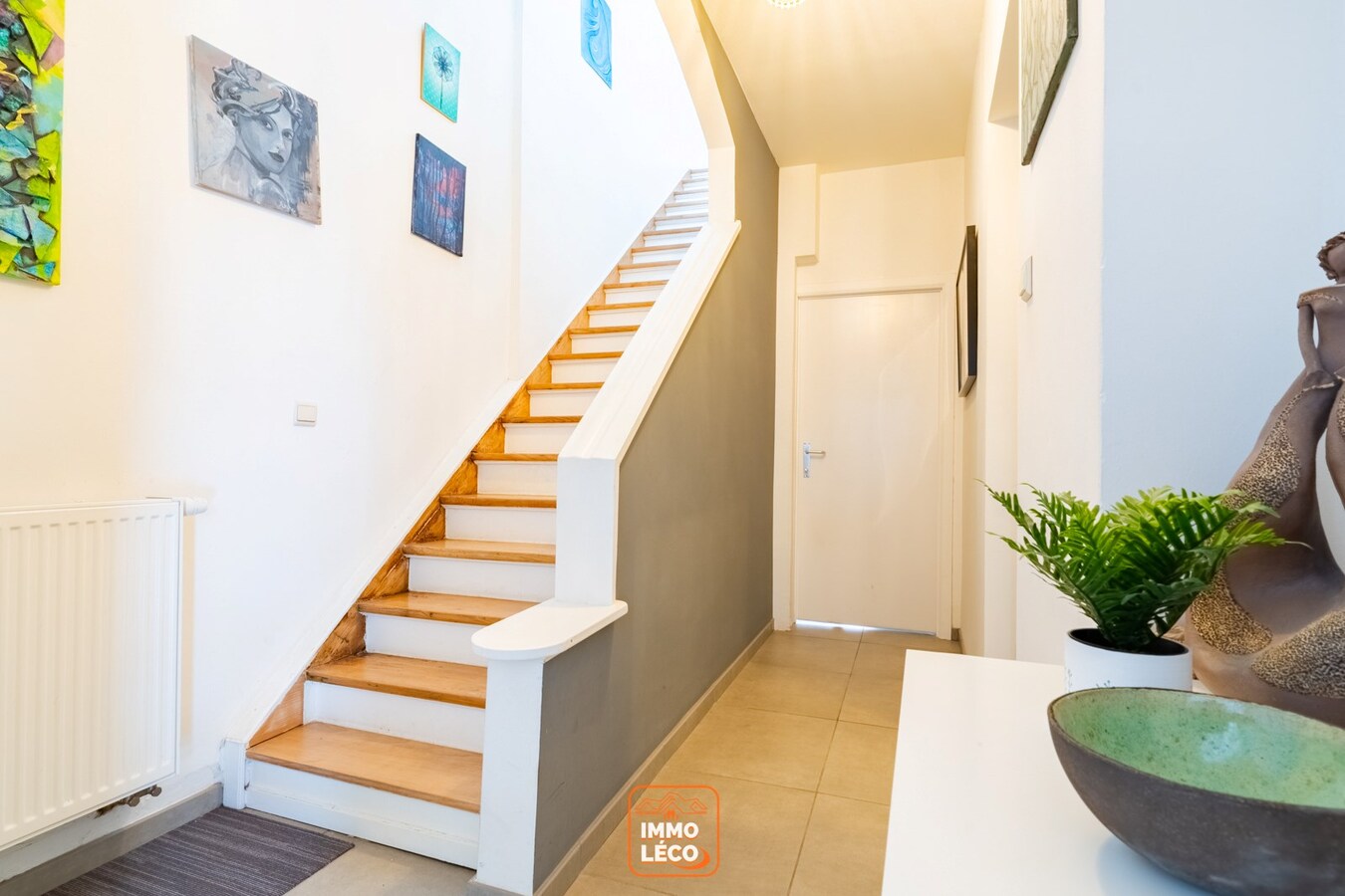 Grande maison avec surface commerciale, en plein centre-ville, COUP DE COEUR absolu ! 