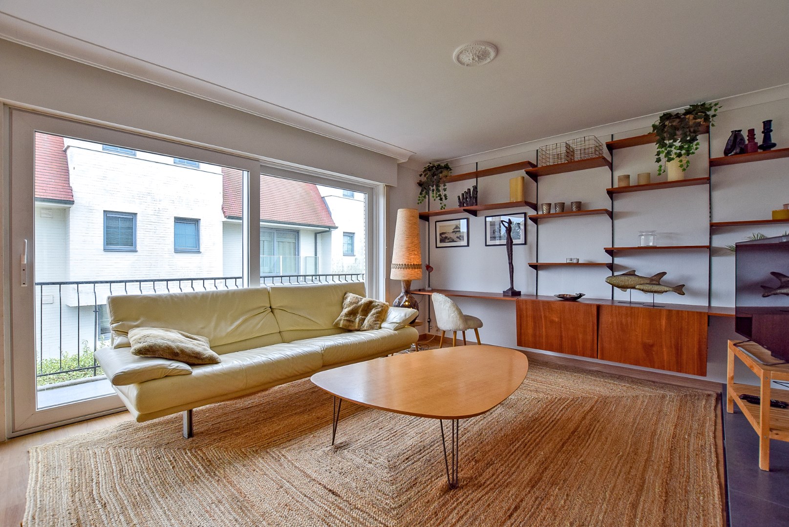 Lichtrijk 2-slaapkamerappartement 109m² te Koksijde op 250m van het strand. 