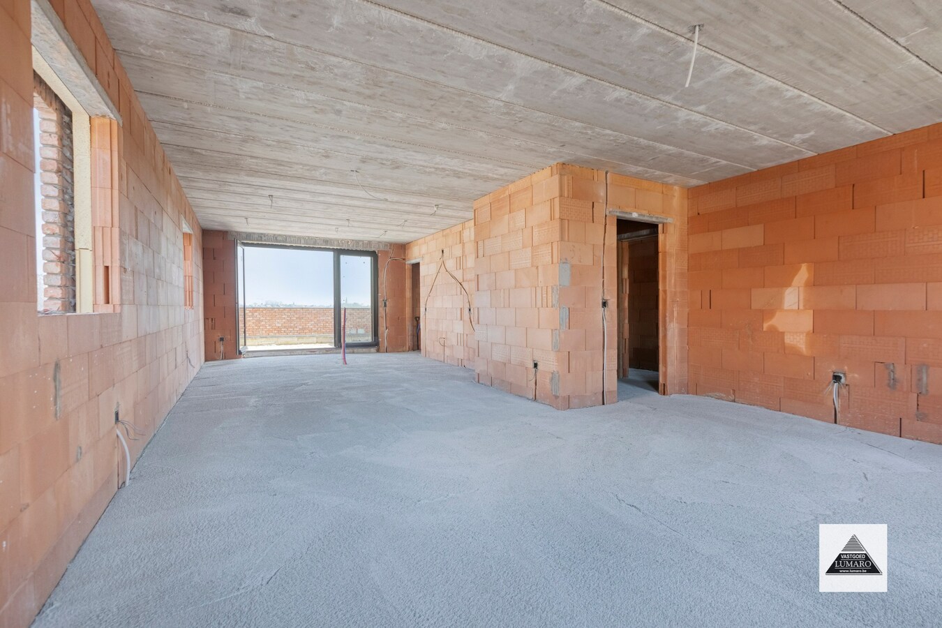 Nieuw duplex appartement met 3 slpks. en terras van 31 m² 