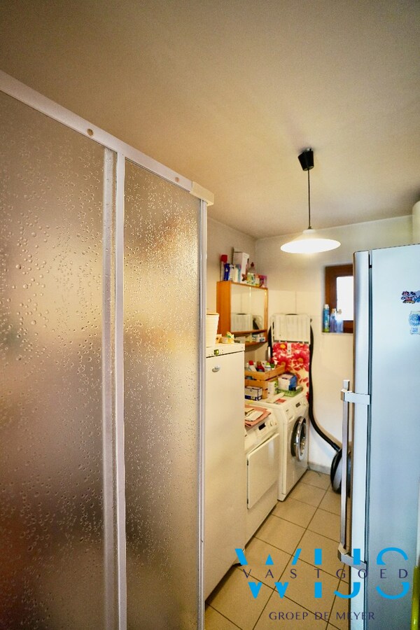 Instapklare open bebouwing met zuidgerichte tuin op topligging in Lembeke 