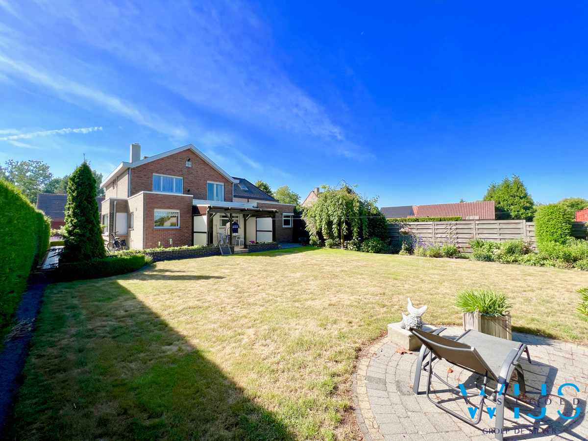 Stevig woonhuis op een prachtig perceel te Ertvelde/Oosteeklo 