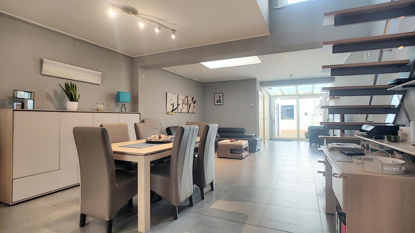 Goed gelegen gezinswoning met garage - Heist 