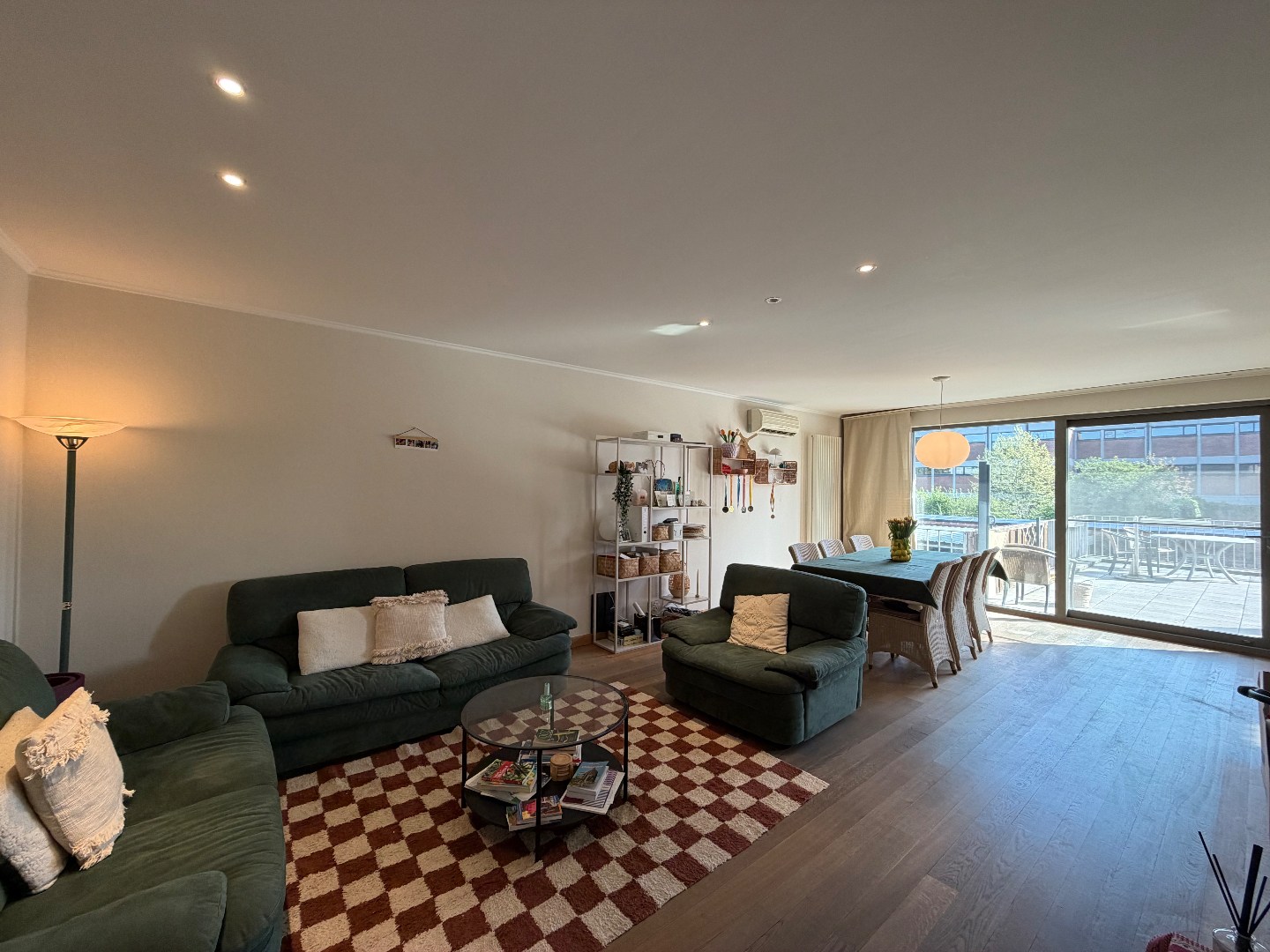 Instapklaar appartement met 2 slpk. in het centrum van Geel 