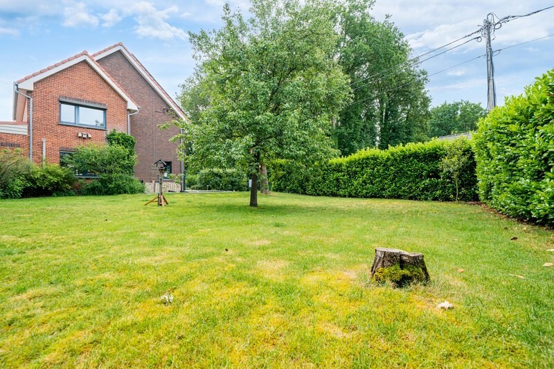 Aangenaam gezellig huis met met veel leefruimte 