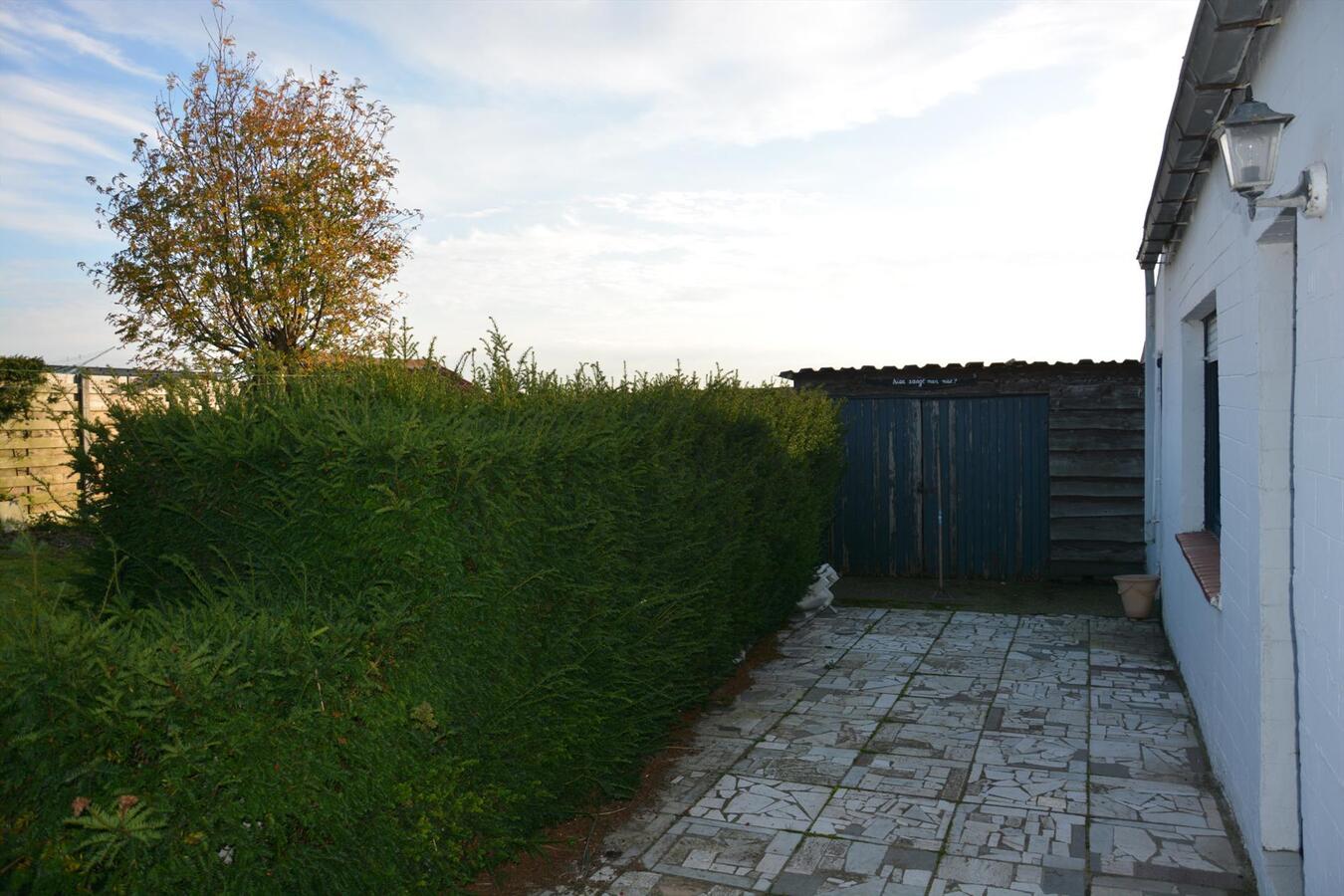 Te renoveren landelijke woning 