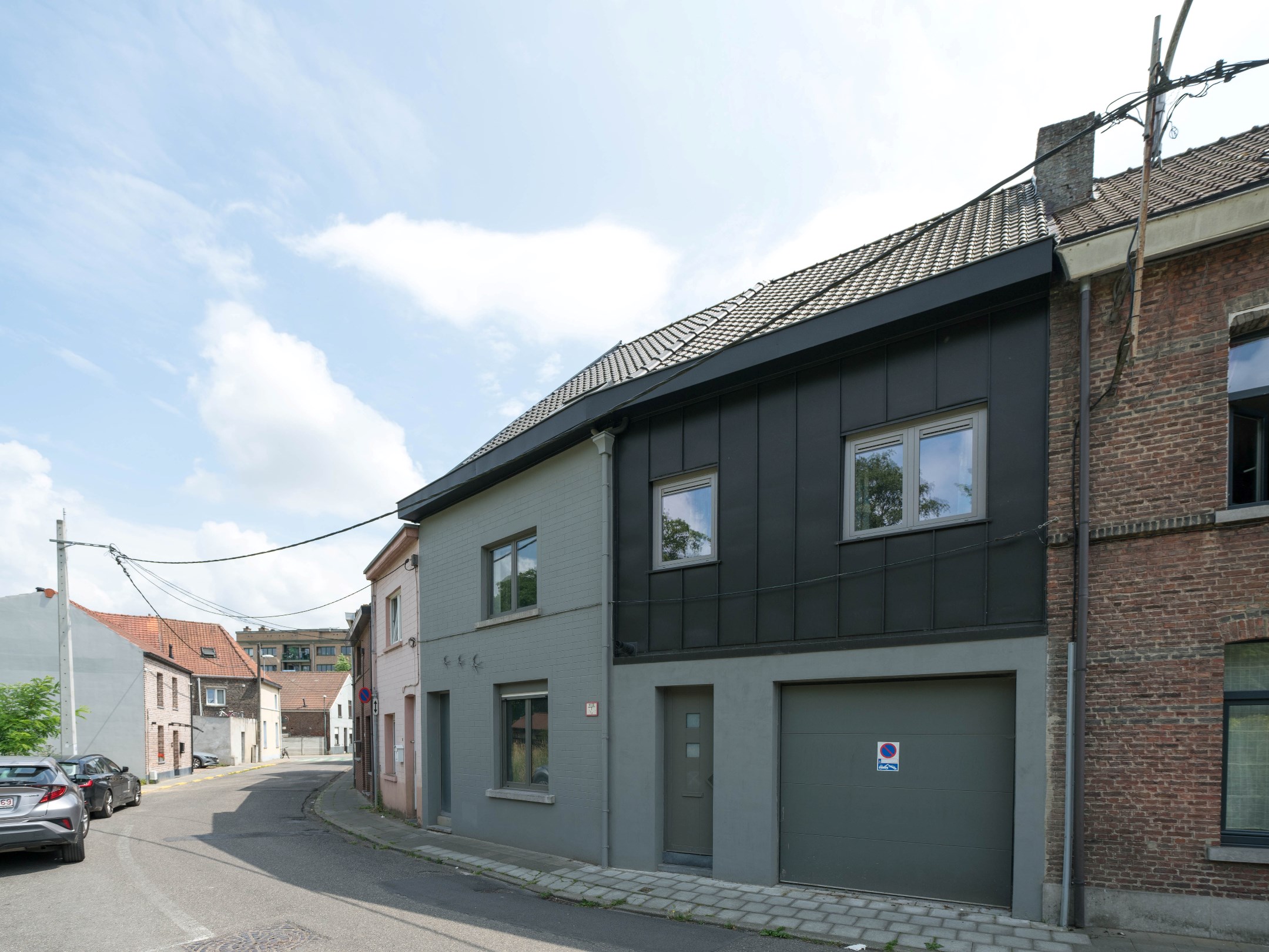 Gerenoveerde woning met 4 kamers, garage en stadstuintje 