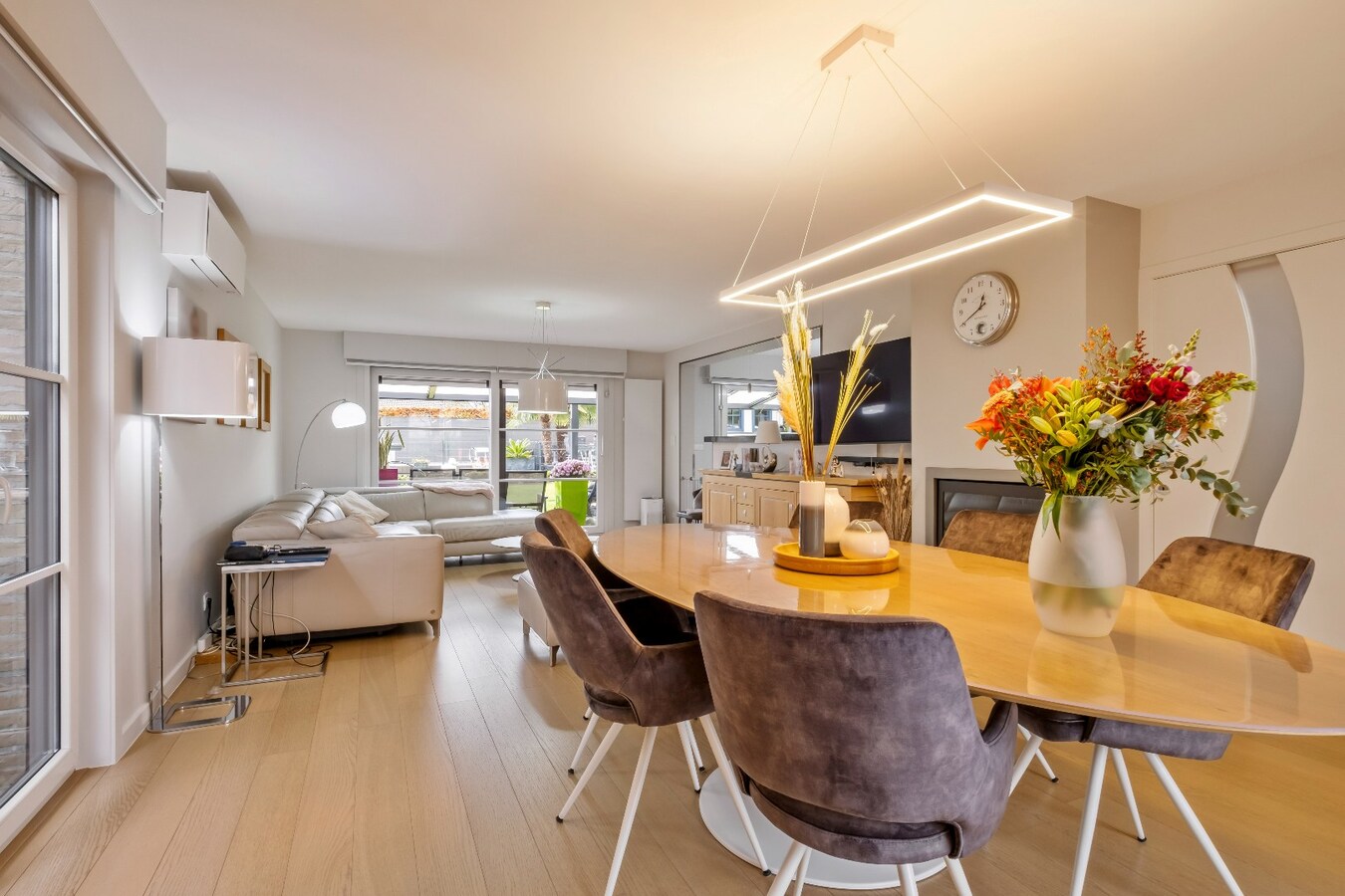 Unieke villa te Aalbeke met moderne voorzieningen en Zwembad! 