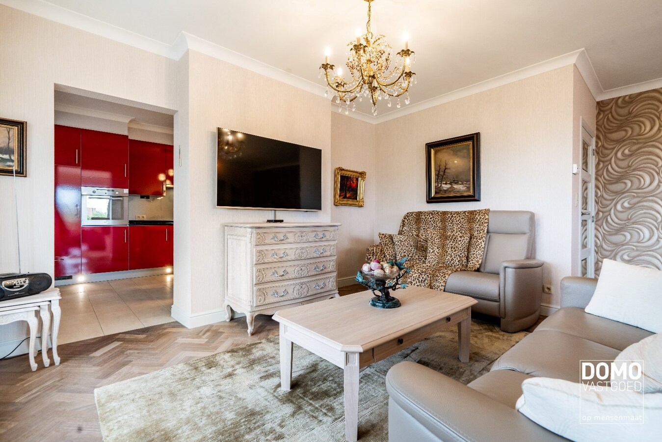 Stijlvol wonen in hartje Hasselt met een uniek uitzicht over het Kolonel Dusartplein 