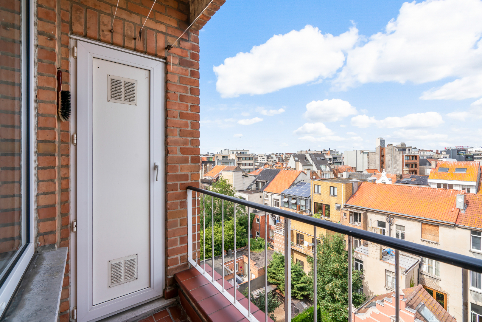 RUIM 2 SLAAPKAMER APP. MET ZICHT OP HET PARK 