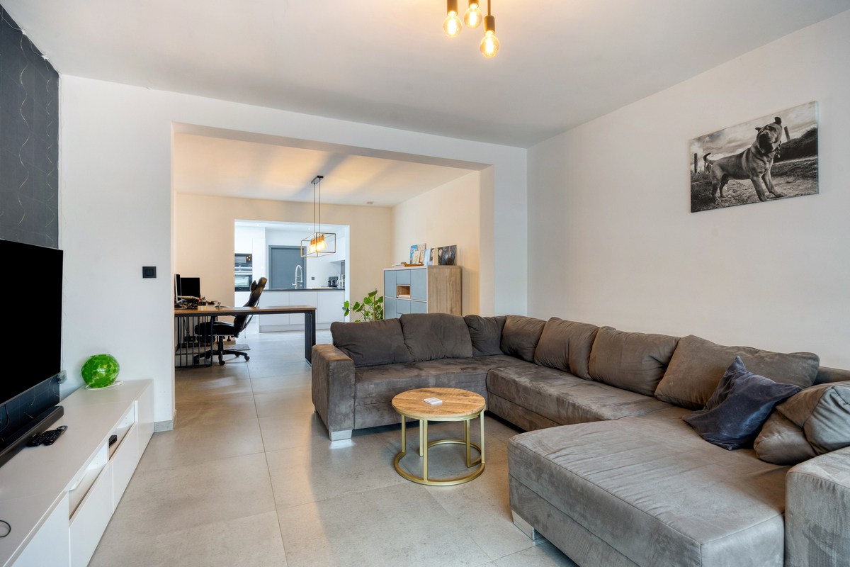 Halfopen bebouwing met 3 slaapkamers, tuin, terras en garage in Bertem! – EPC 128 kWh/m² - bewoonbare opp. 195 m² 