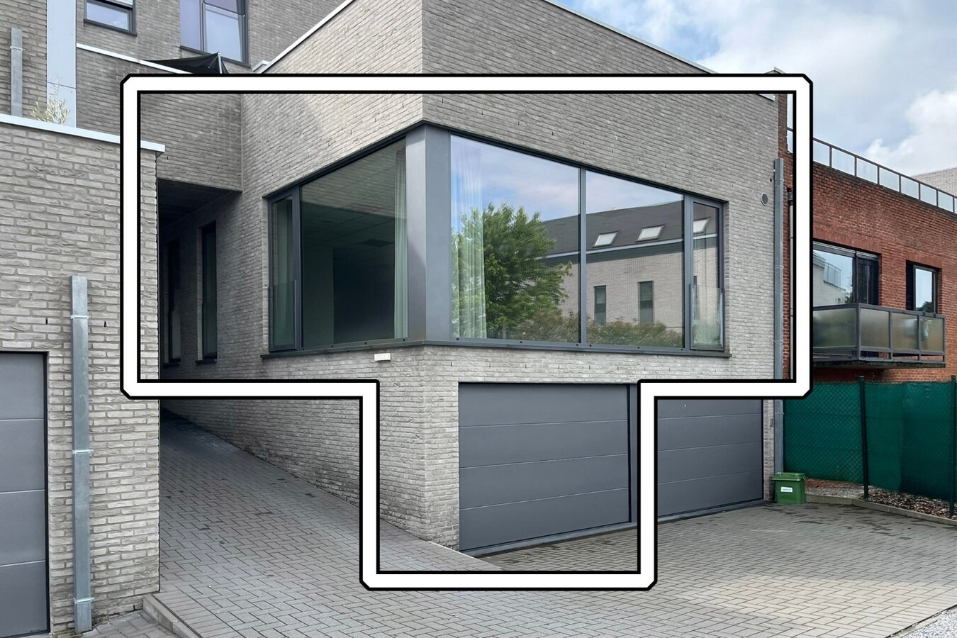 Uitstekend gelegen kantoor-/praktijkruimte van 130 m² + kelder en garage 