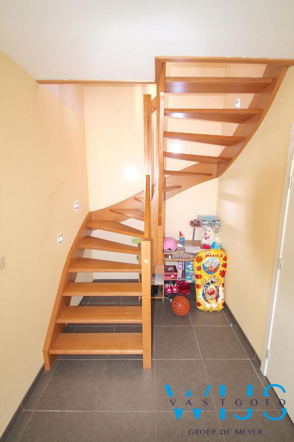 Landelijk gelegen duplexwoning centrum Assenede ! Mooie locatie ! 