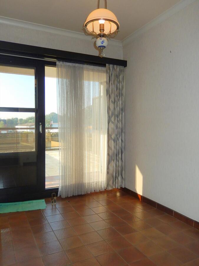 Drieslaapkamer appartement met zicht op de markt van Gistel 