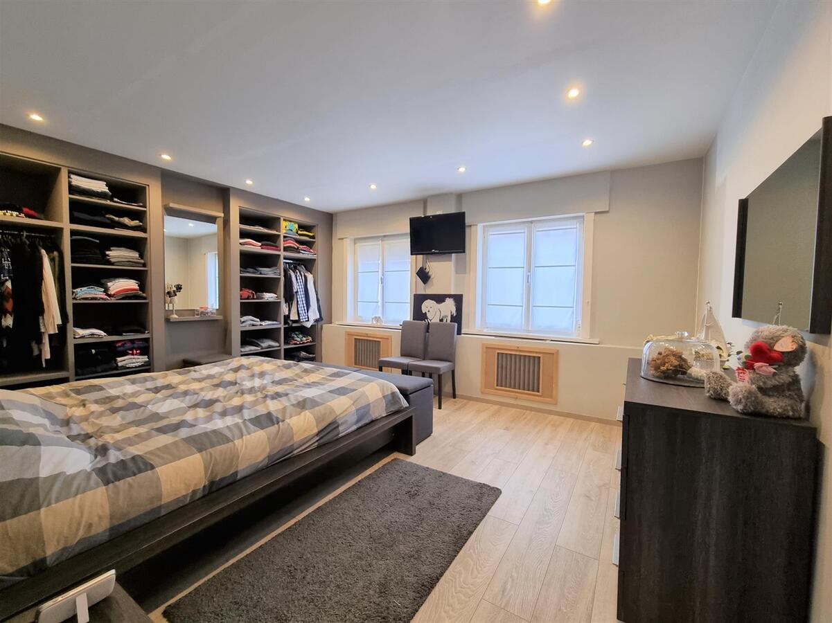 Goed gelegen gezinswoning - Heist 