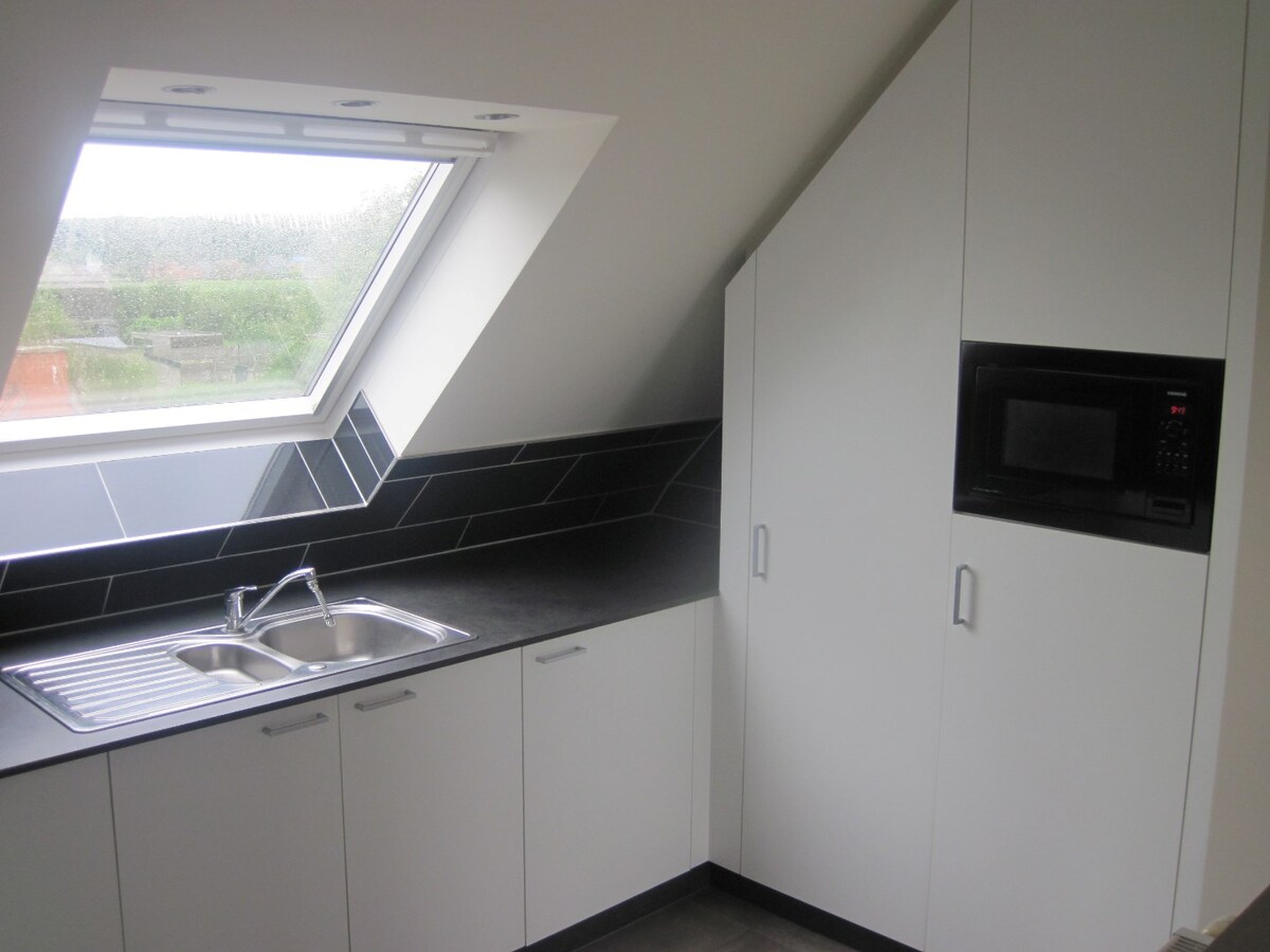 Luxueus en ruim appartement in rustige omgeving. 