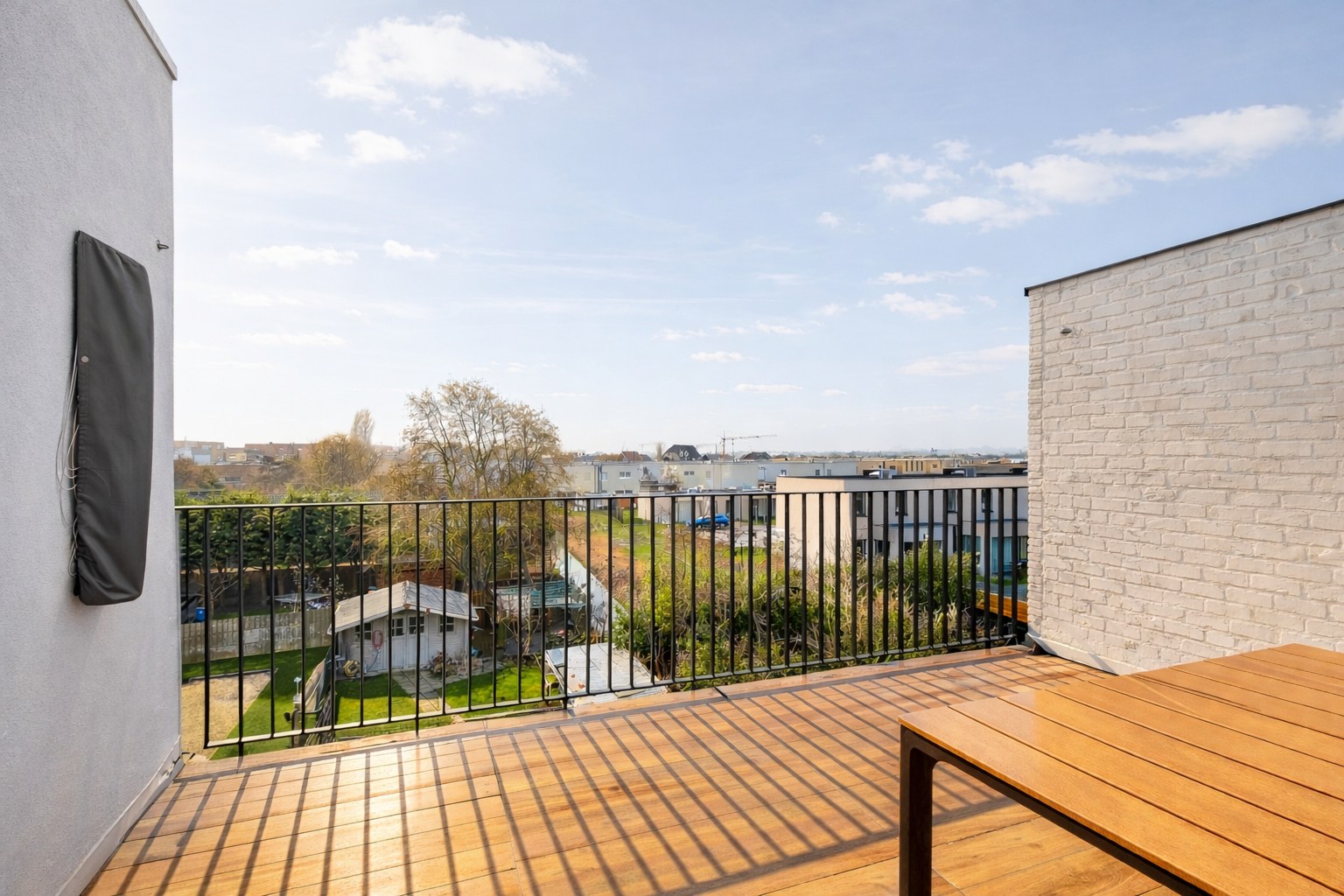 Instapklaar duplexappartement met 3 slaapkamers op rustige en centrale ligging te Lombardsijde 