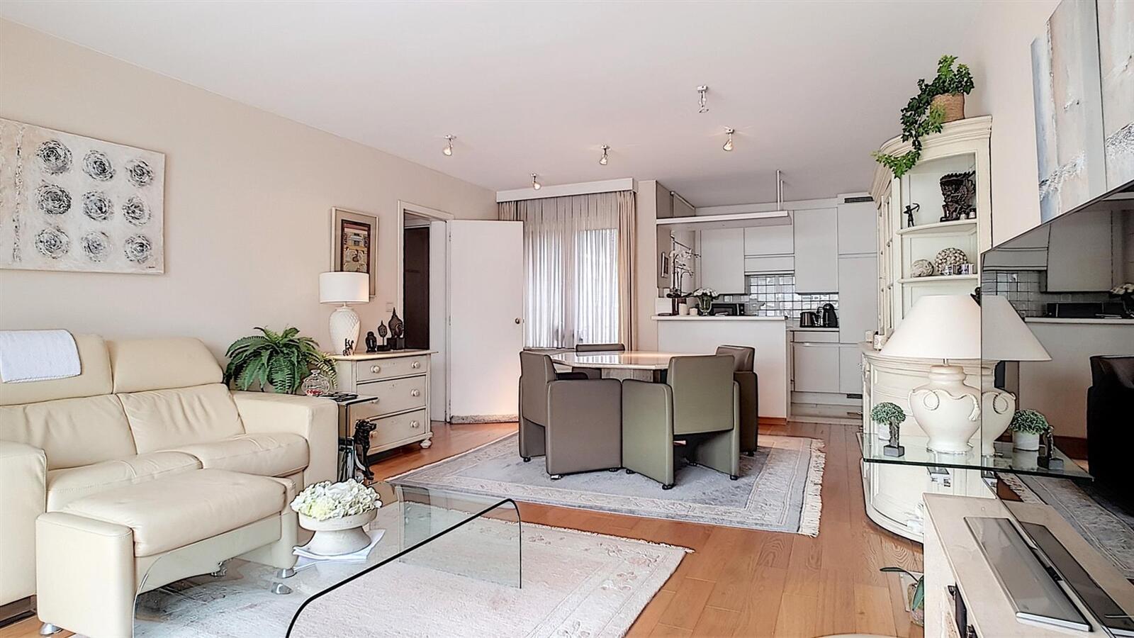 Appartement met open zicht over het vernieuwde Burg. Frans Desmidtplein - Knokke 