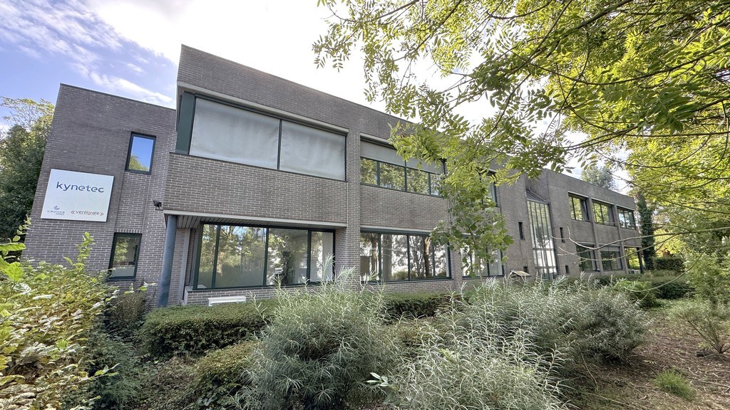 Kantoren te huur op bedrijventerrein Veldkant te Kontich