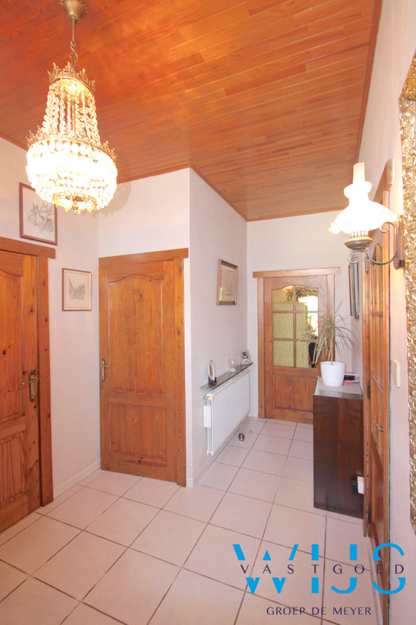 Zeer ruim woonhuis op een ideaal perceel te ADEGEM ! 