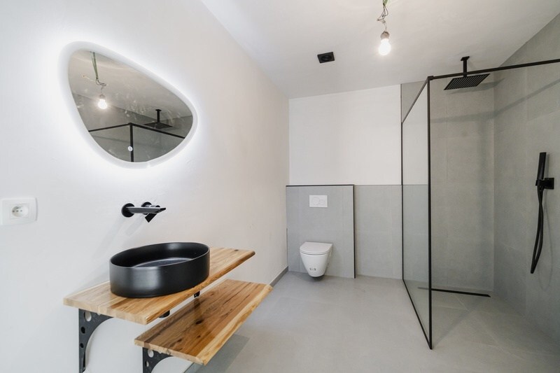 Gerenoveerde bungalow in pittoresk Uikhoven (Maasmechelen). 