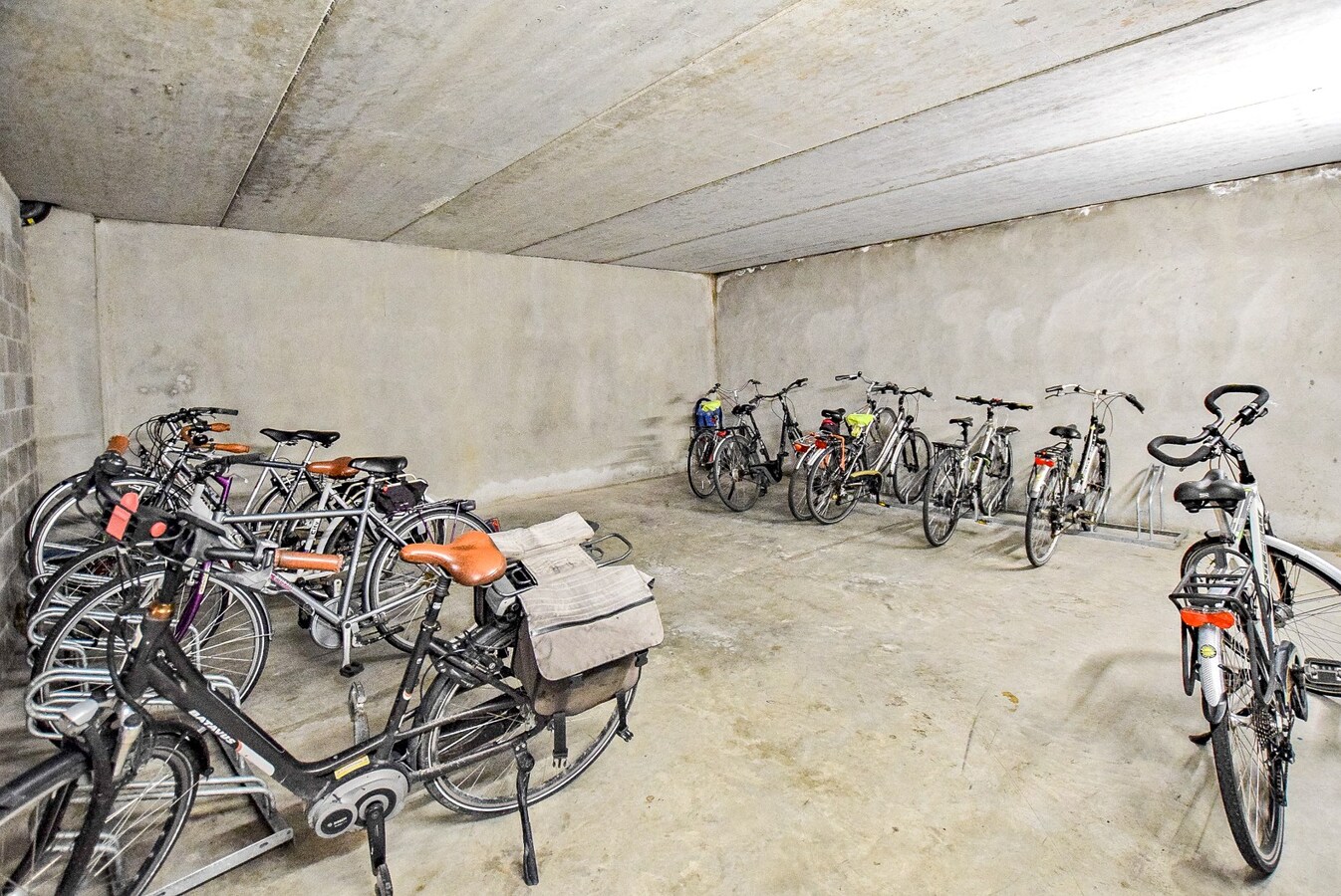 Te koop dak appartement - Veurne