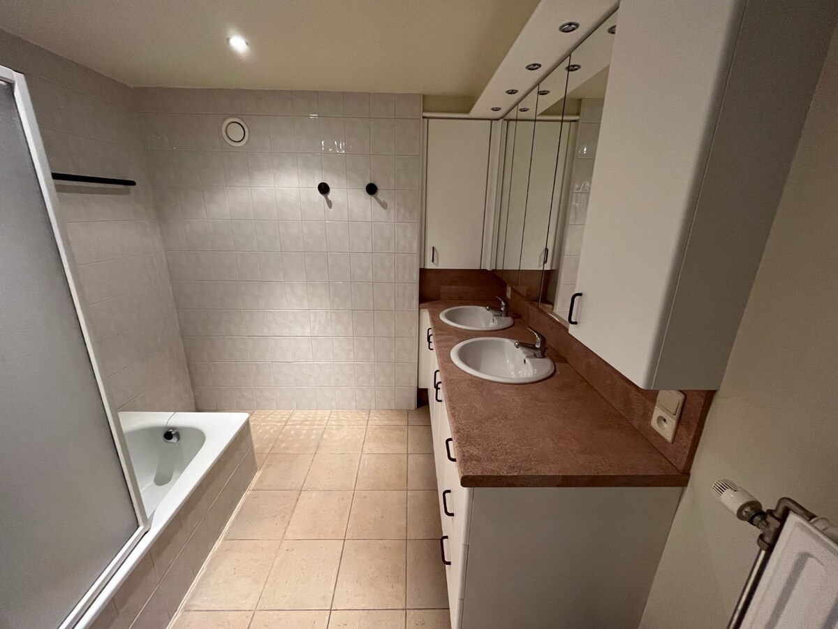 Ruim, tijdloos appartement in centrum Gavere (EPC B) 