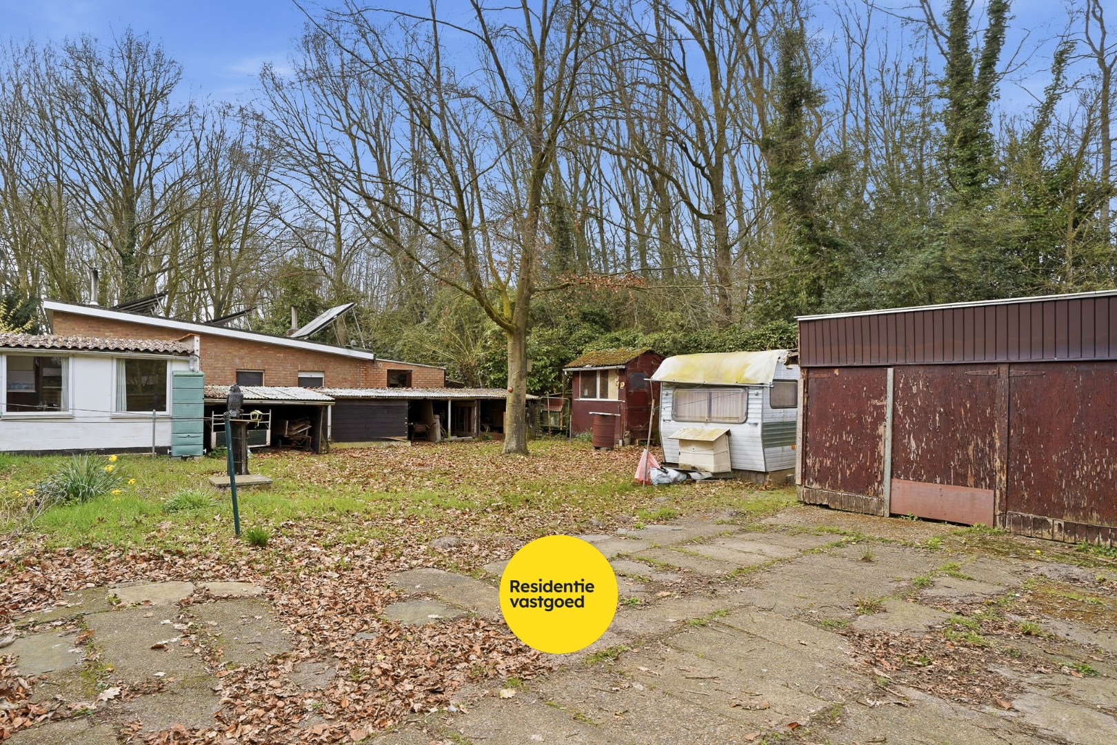 Alleenstaande bungalow op prachtige ligging in het groen 