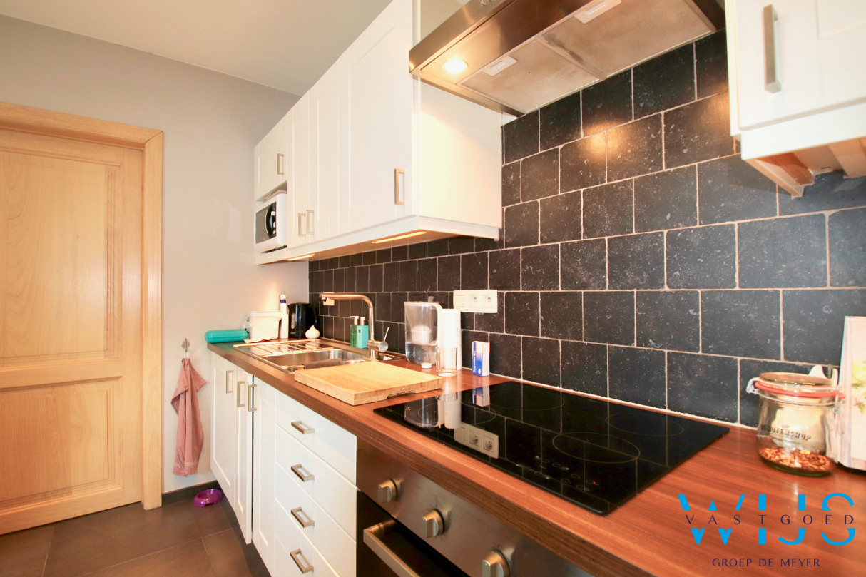 Instapklaar en gezellig woonhuis met 2 slaapkamers en tuin ! 