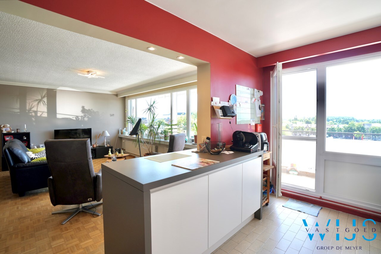 Instapklaar lichtrijk appartement te GENT 