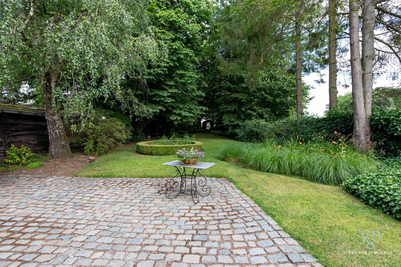 Charmante woning nabij centrum Gavere (op ca. 1255 m²) 