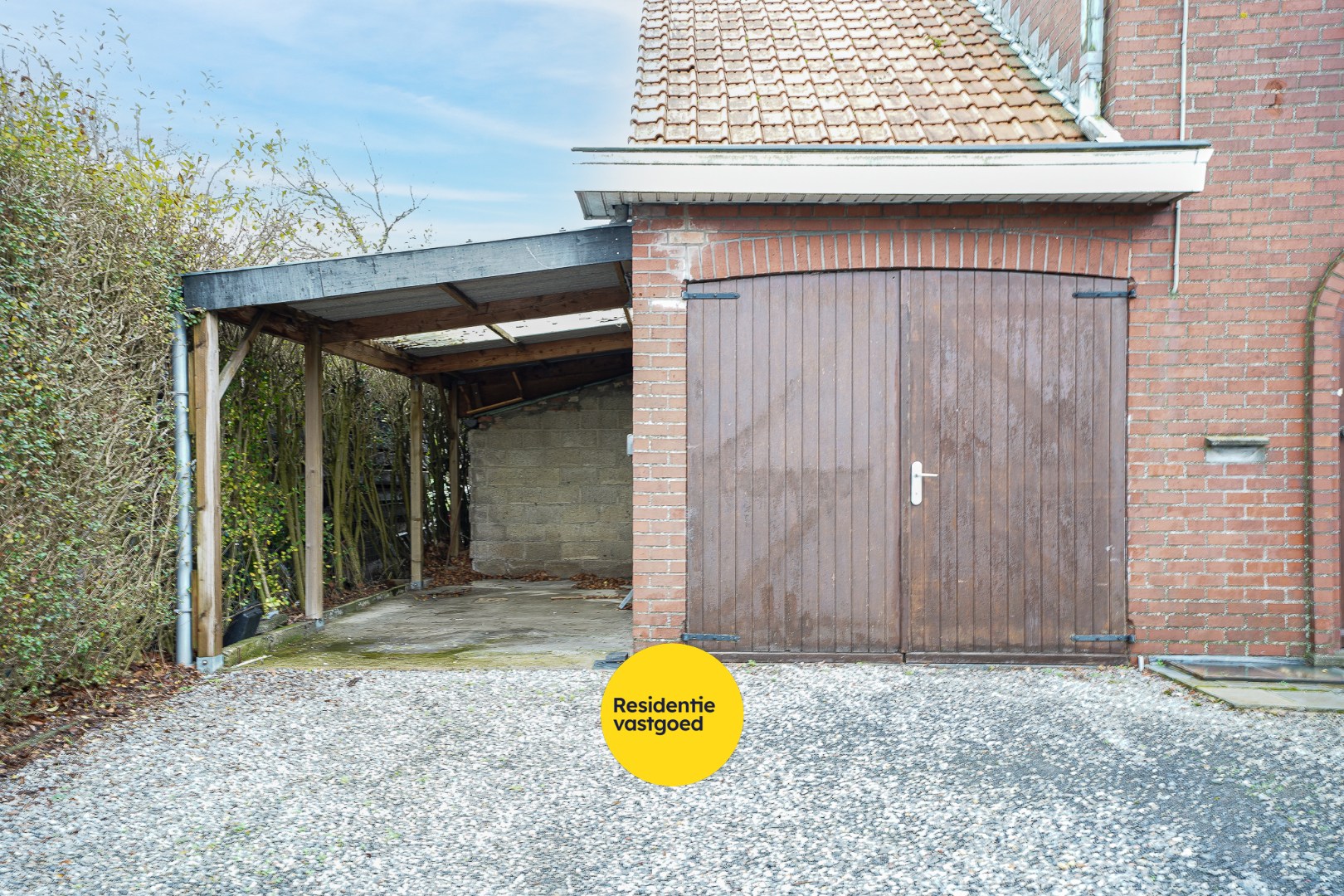 Landelijk gelegen woning op een perceel van 1.361m² 