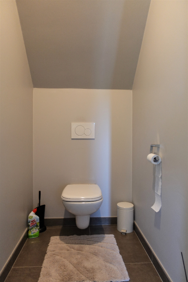 Ruime instapklare halfopen bebouwing 