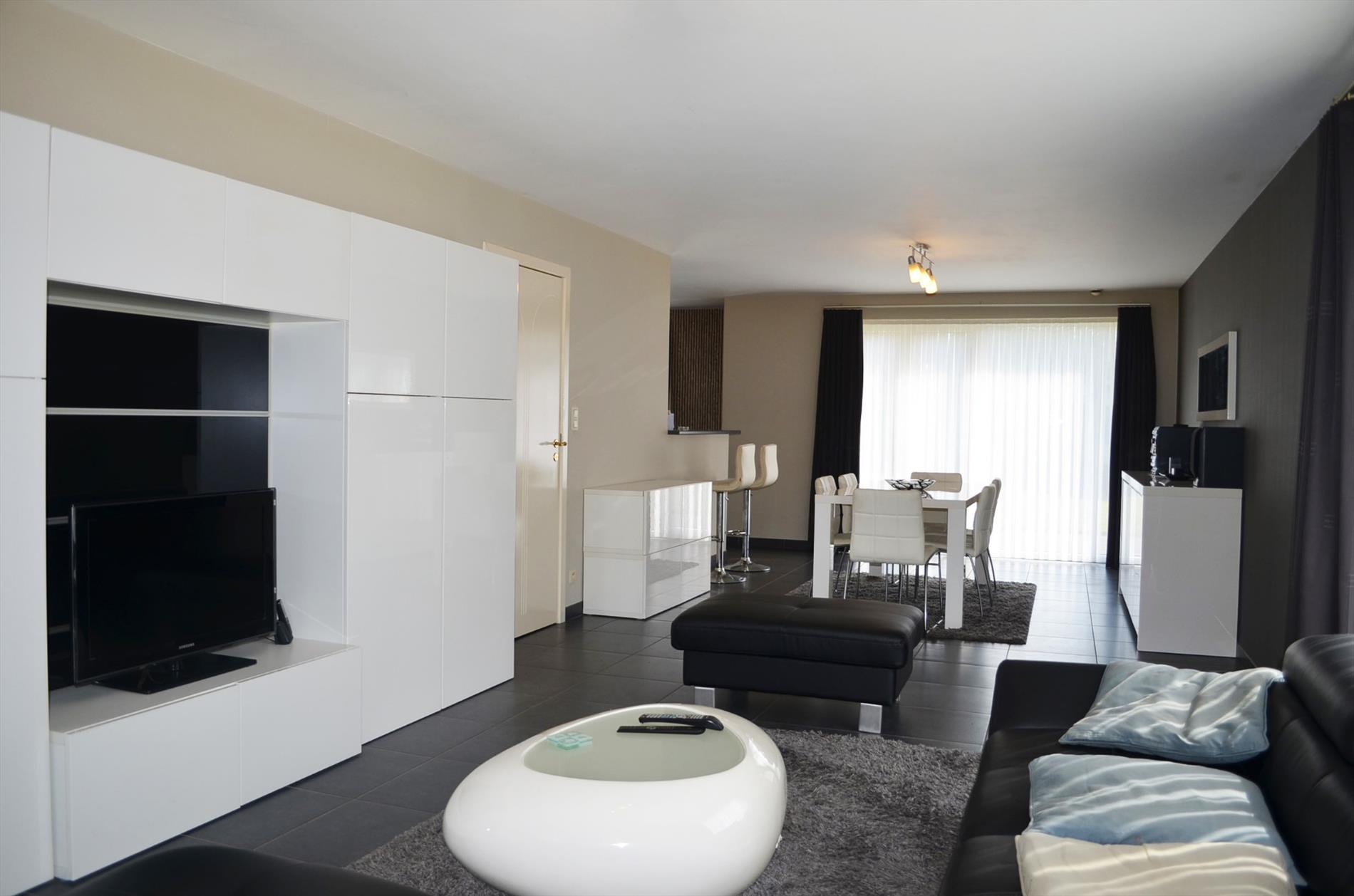 Gezinswoning bj 2008 met 3 slpks, garage en tuin te Ertvelde 