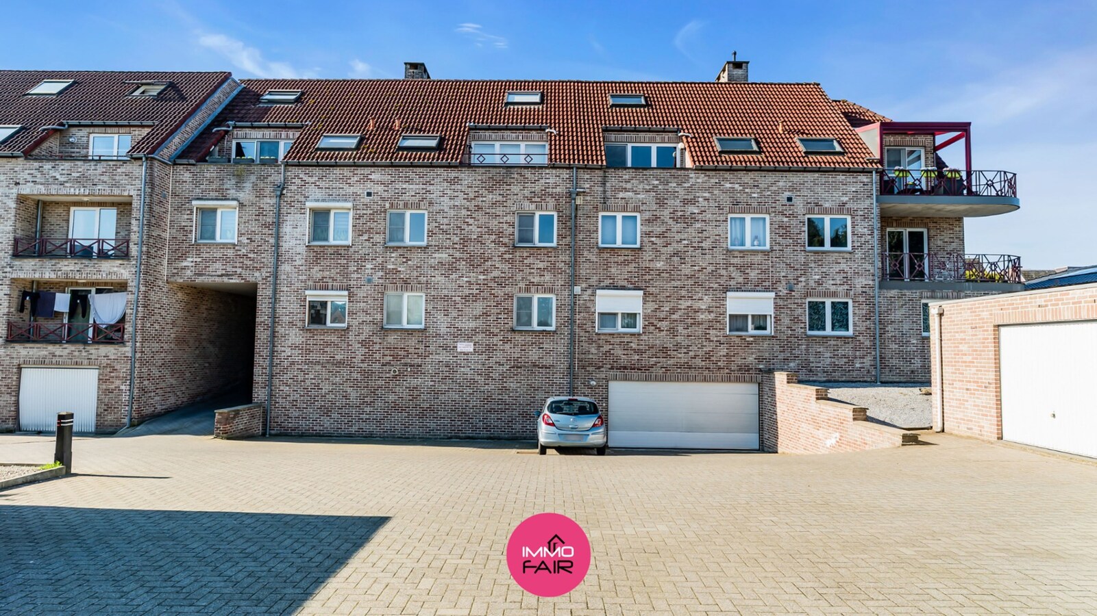 Ruim duplex appartement in kleinschalige residentie op toplocatie in Maasmechelen 