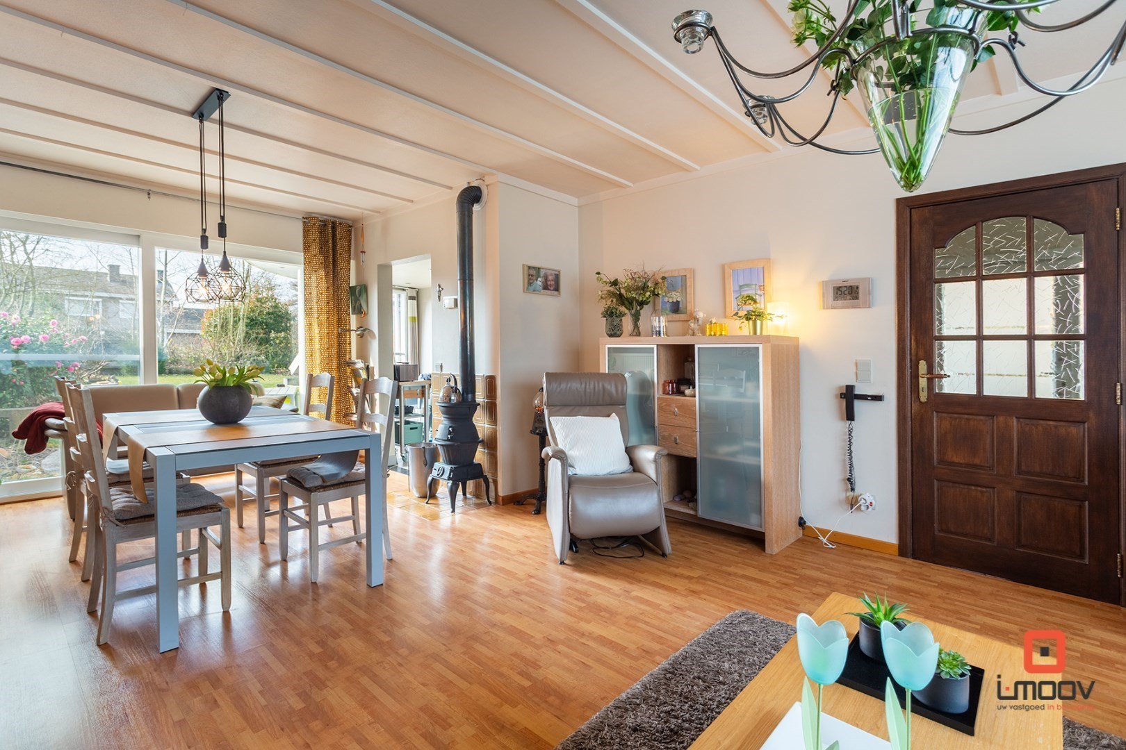 Instapklare, lichtrijke en ruime gezinswoning met 4 slaapkamers en grote tuin! 