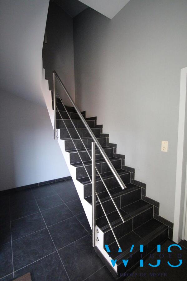 Gezellig tweeslaapkamer appartement in centrum ERTVELDE met garage! 