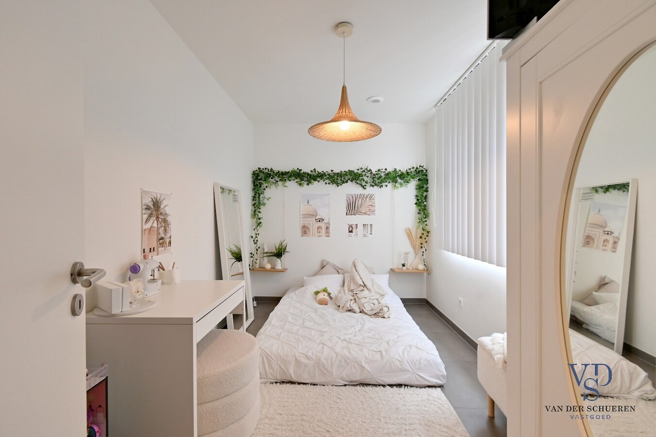 Unieke woning mét tuin in Eke. 