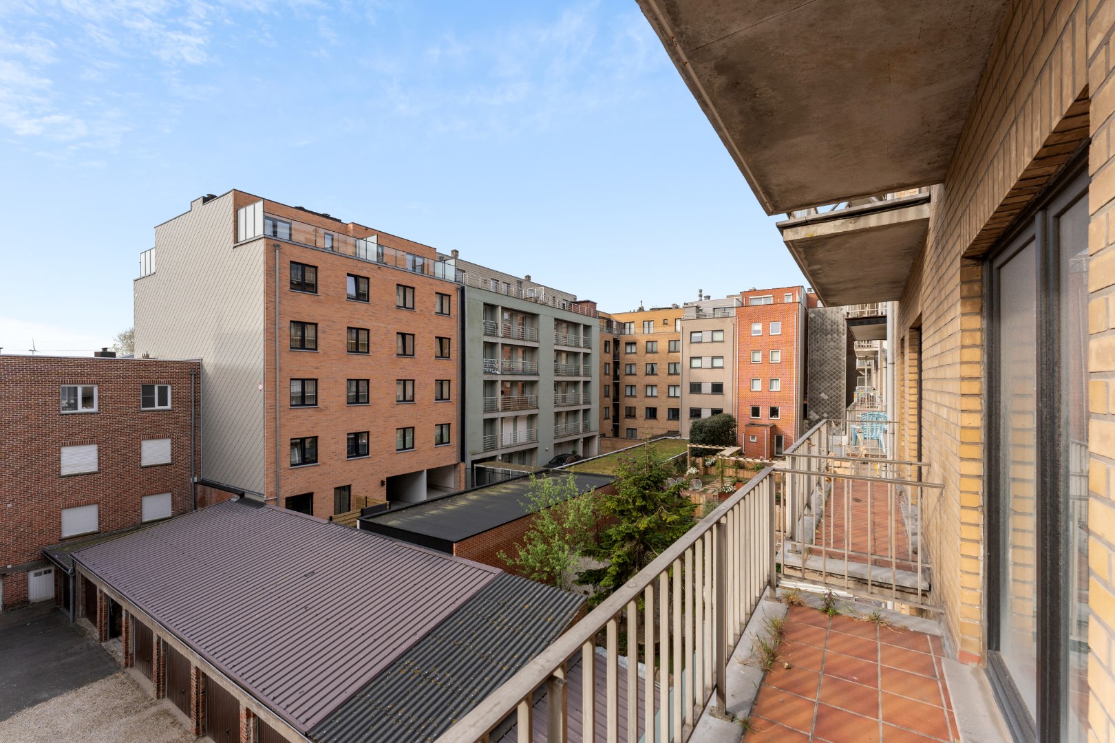 Appartement spacieux avec 3 chambres sur le Zeedijk 