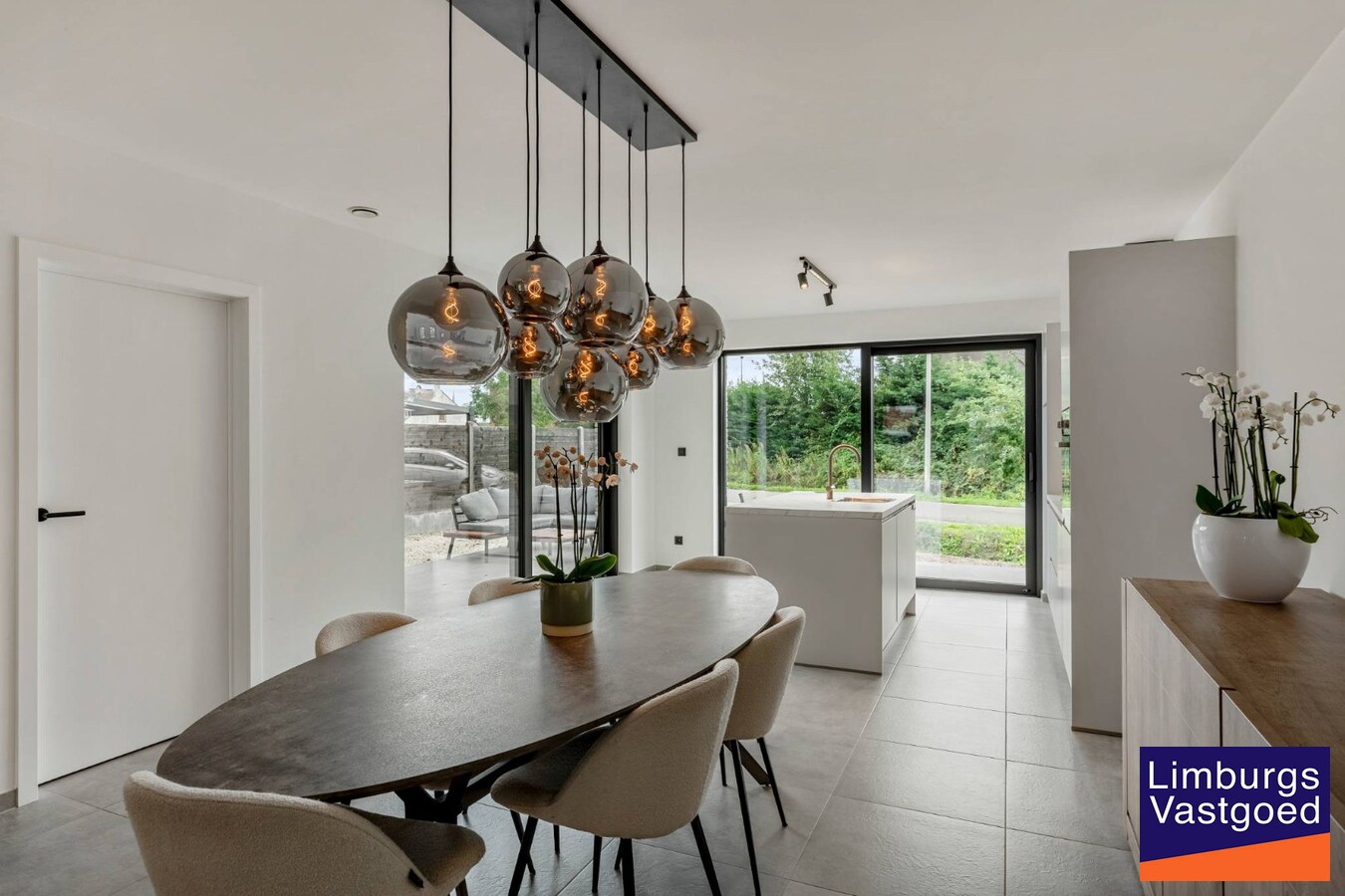 Nieuwbouwwoning, halfopen bebouwing, 3 slpk, 3a 4ca, te Beringen 