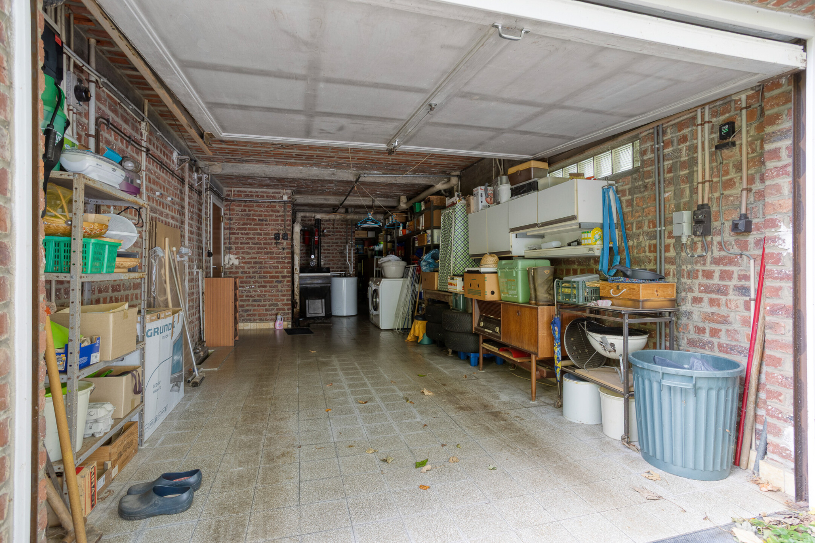 WONING met 3 slaapkamers en garage op 1.465 m² – 1640 SINT-GENESIUS-RODE 