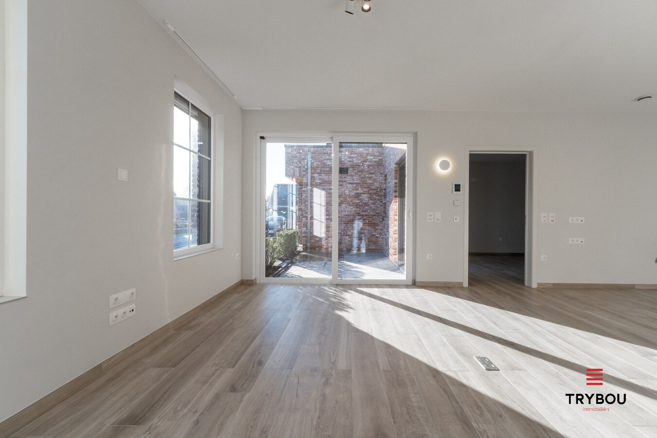 Instapklare, energiezuinige seniorenwoning in hartje Reninge 