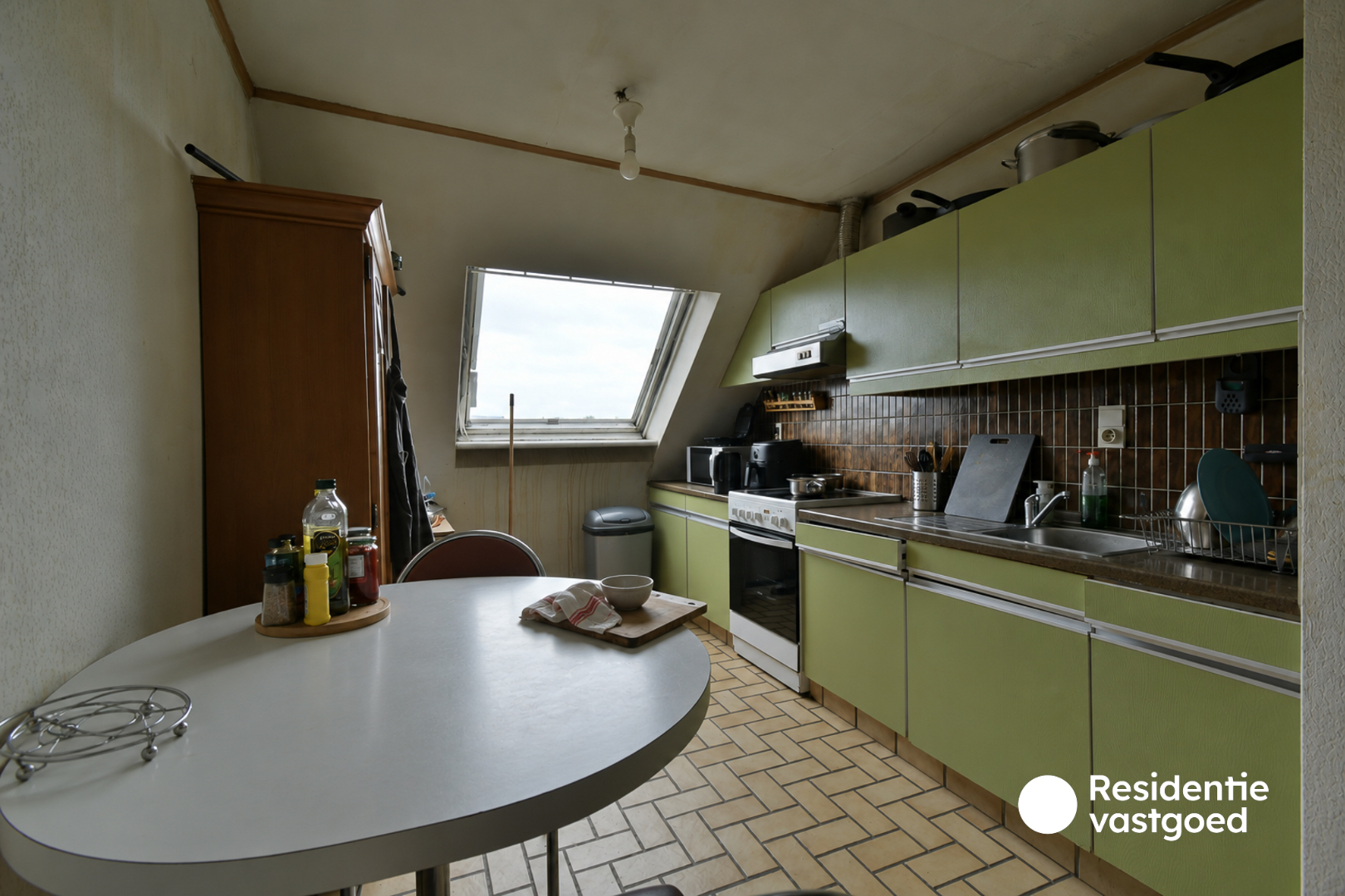 Vier appartement in het centrum van Ruddervoorde! 