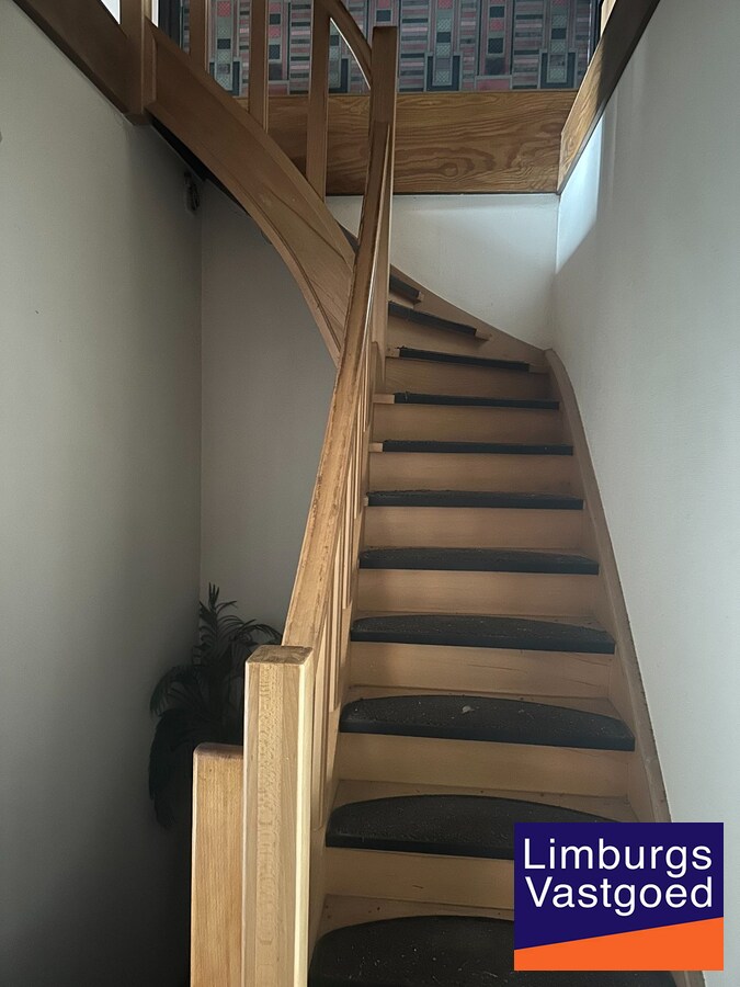 Handelshuis op commerciële ligging in Houthalen-Helchteren 