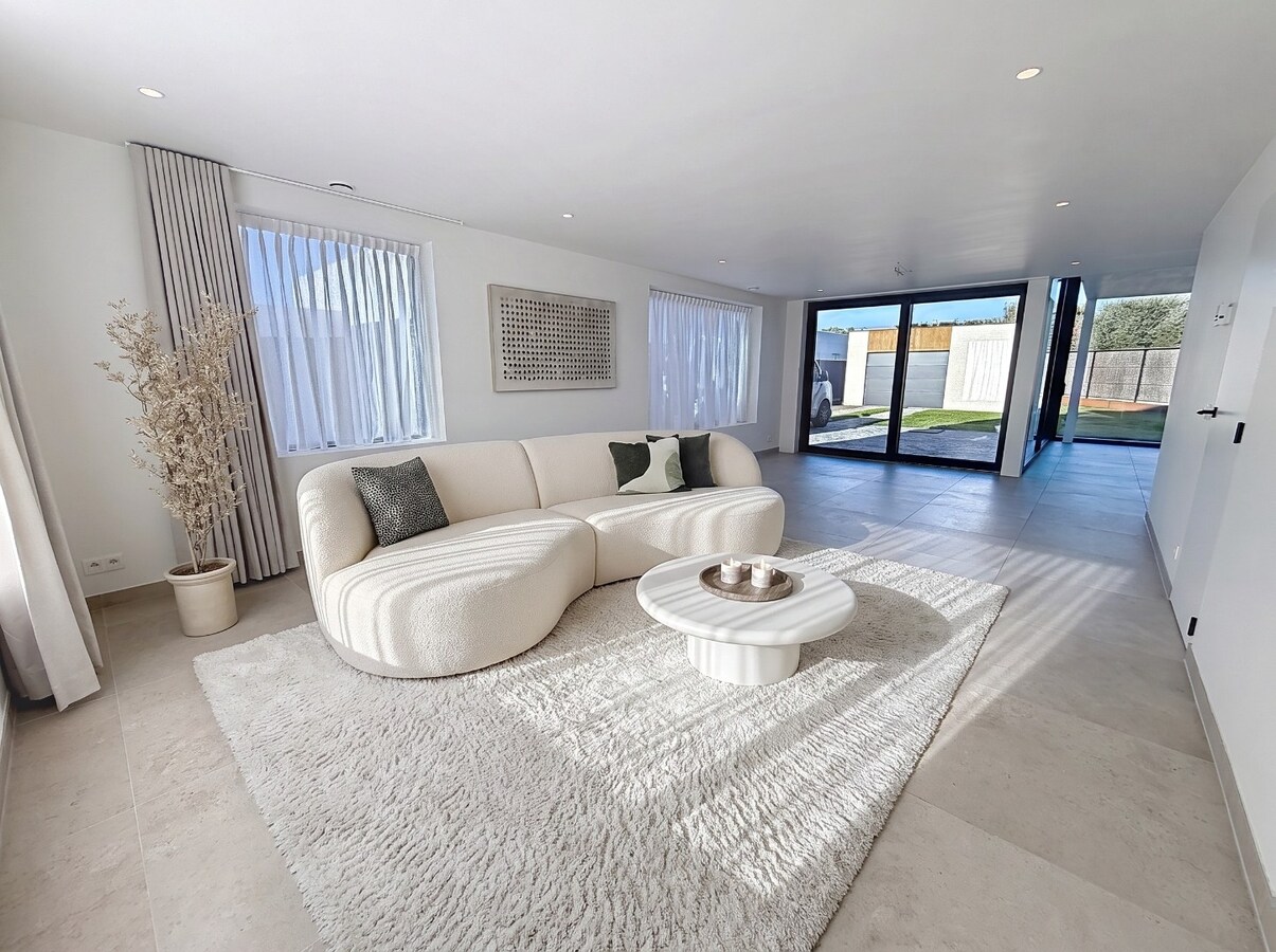 Villa te huur | onder reservatie in Izegem