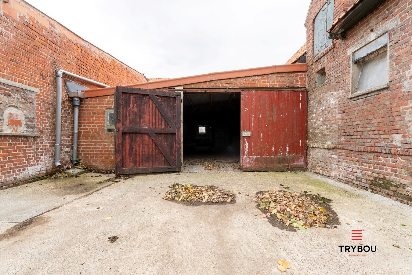 Hangar (Loods) te huur in Ieper