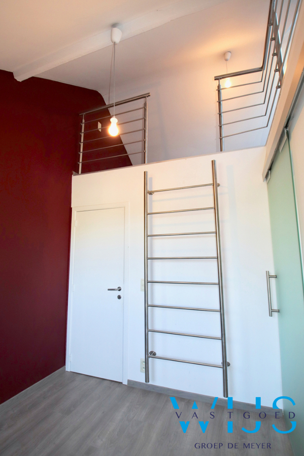 Instapklaar woonhuis met 2 slaapkamers &amp; tuin te SLEIDINGE ! 