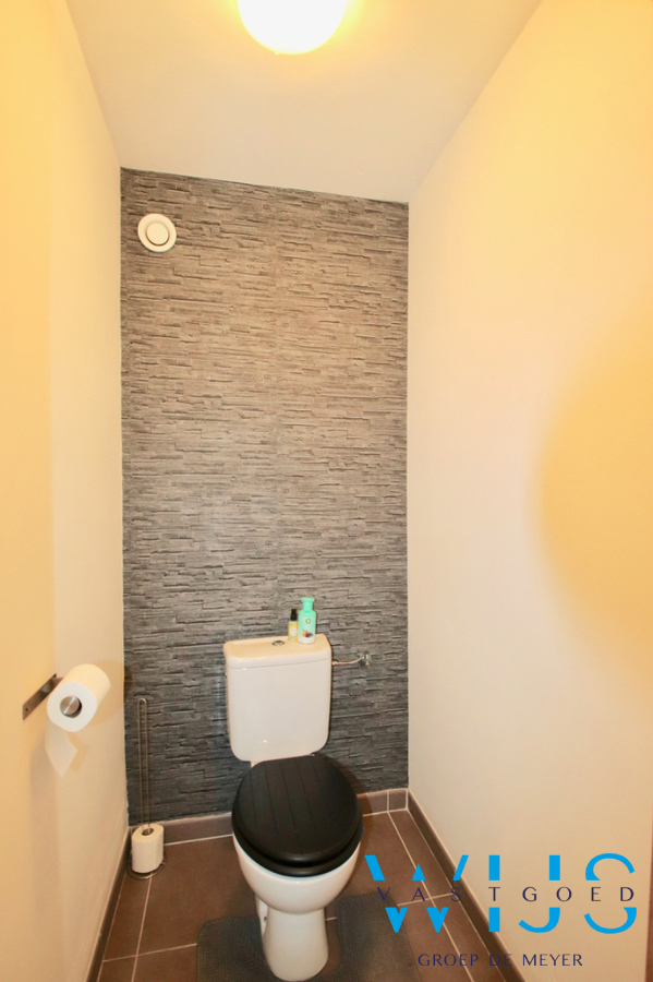 Instapklare woning met 4 slaapkamers ! 