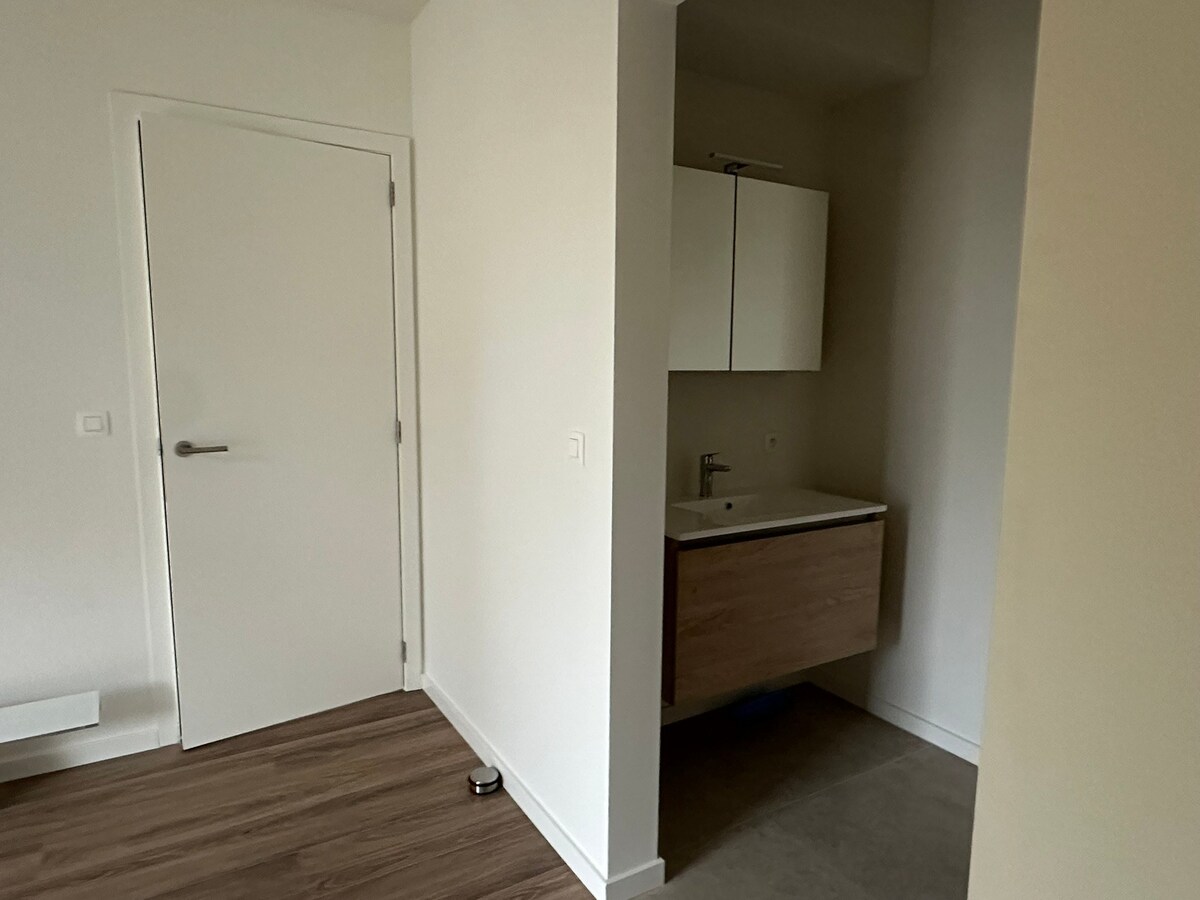 Nieuwbouw woning met 4 slaapkamers (1 gelijkvloers) 