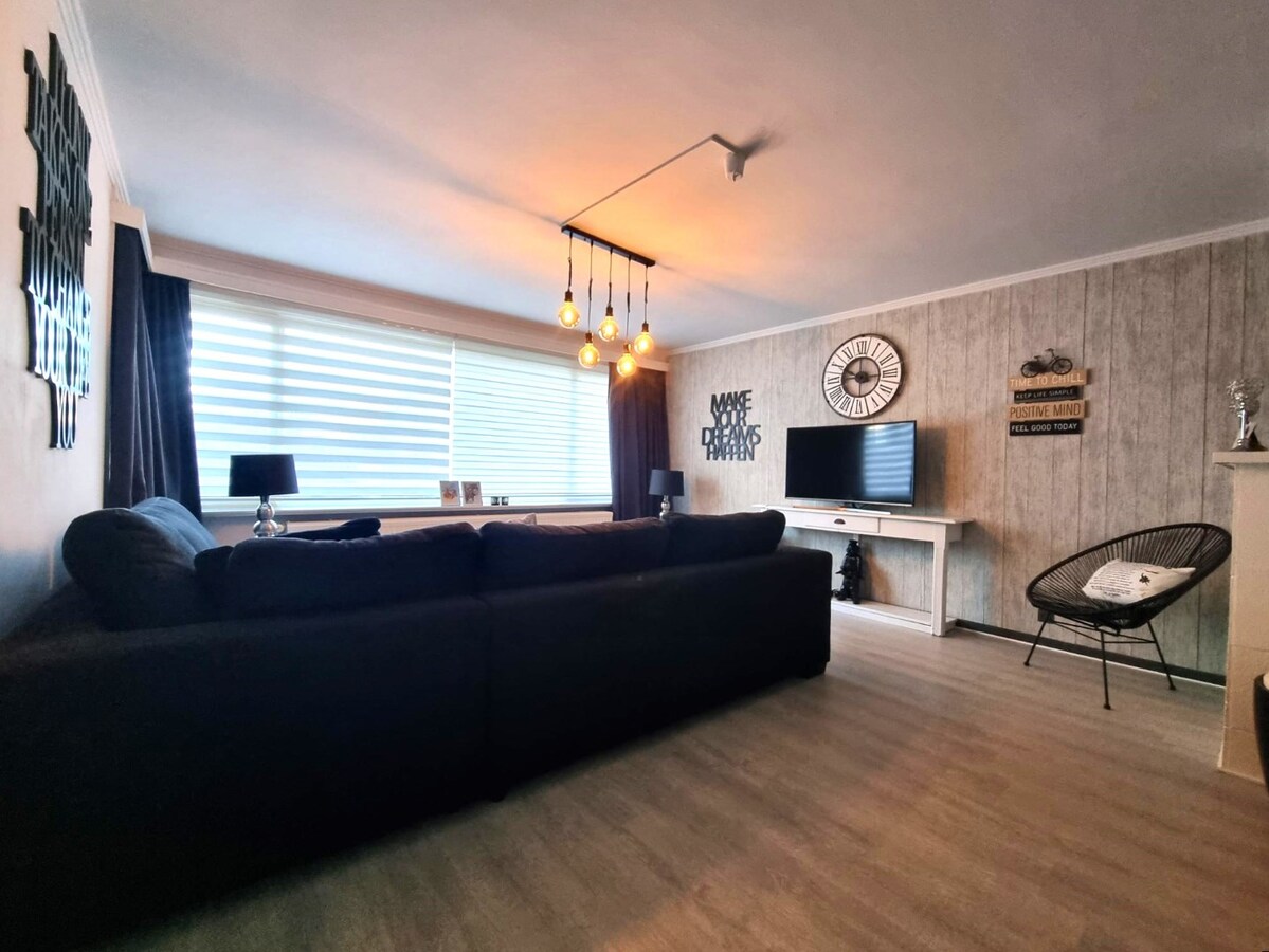 Centraal gelegen appartement met twee slaapkamers te Knokke 