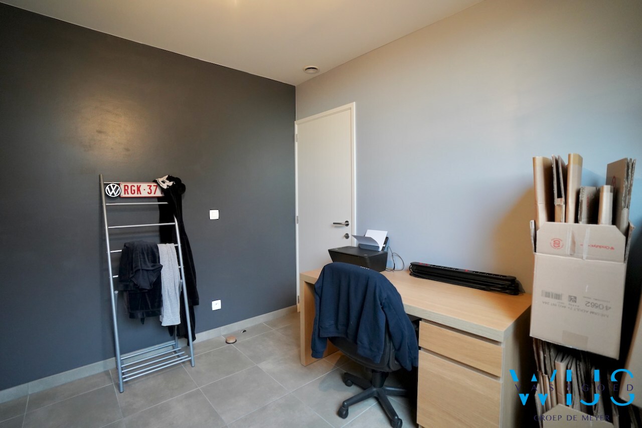 Prachtig lichtrijk appartement in het CENTRUM van ERTVELDE ! 